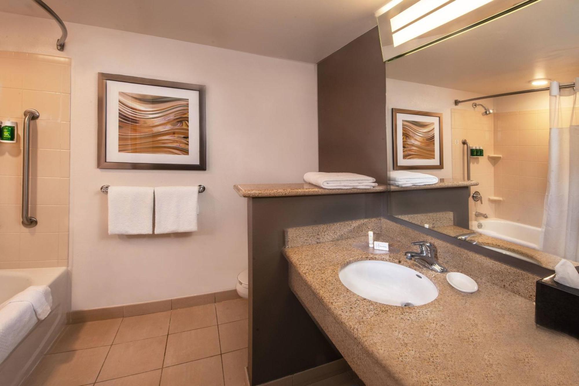 Courtyard Dunn Loring Fairfax 3*