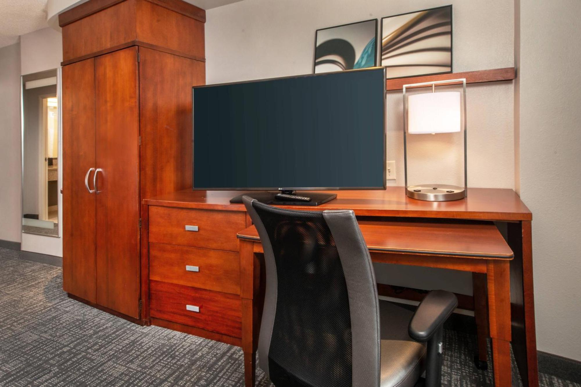 Hotel Courtyard Dunn Loring Fairfax 3*